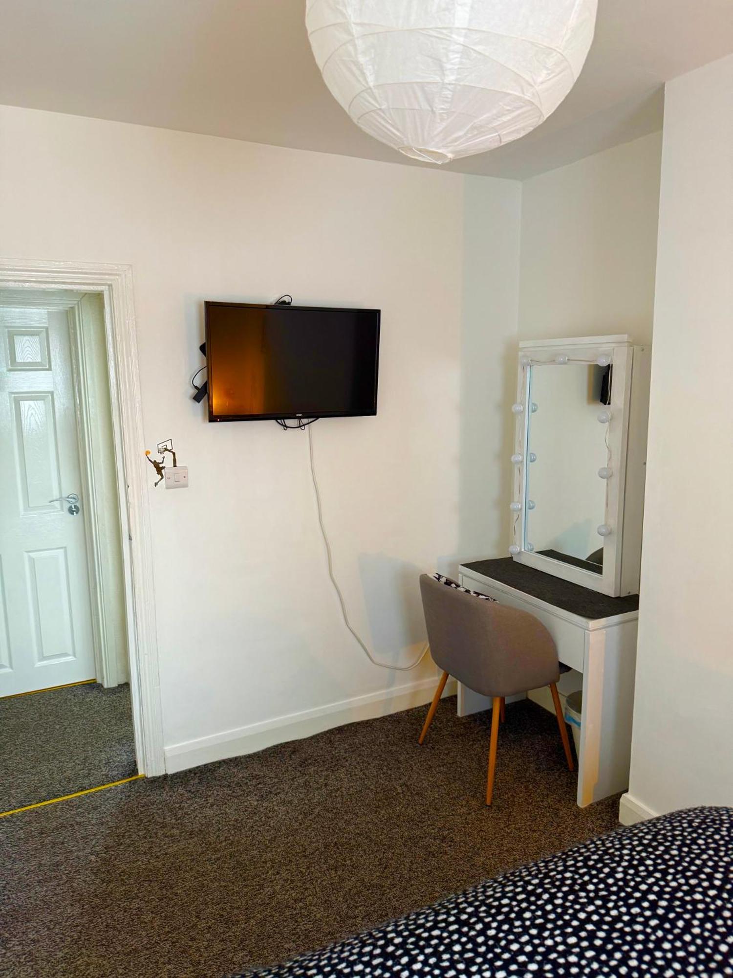 Stay-K-Belfast Cosy Entire House 10 Mins From City Centre ภายนอก รูปภาพ